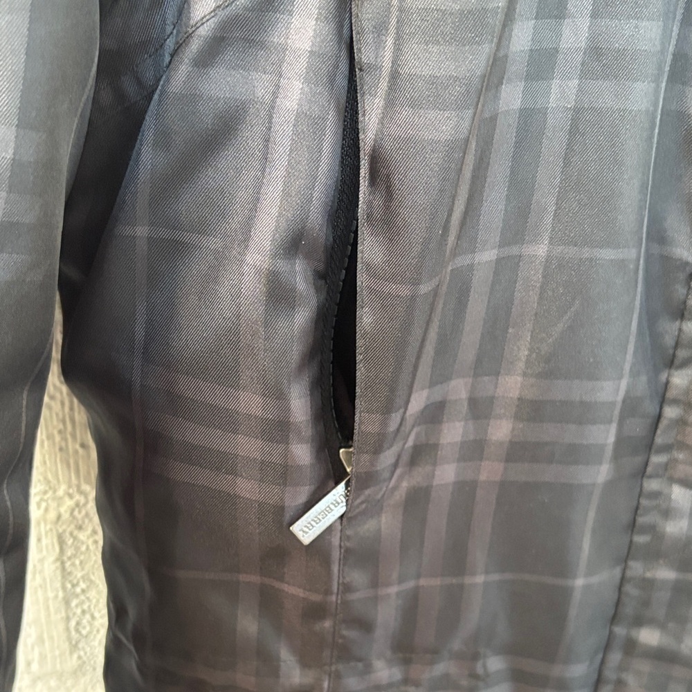 Burberry Golf Puffer Black Plaid Fleece Jacket Coat size XS - Picture 10 of 14